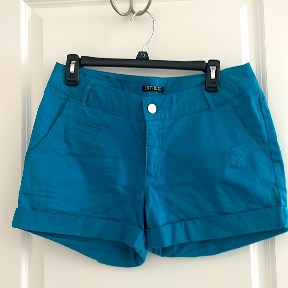Express teal cuffed shorts size 8